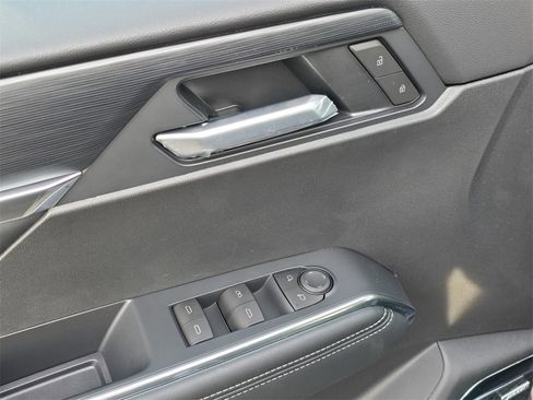 New 2026 GMC Acadia Elevation image 11