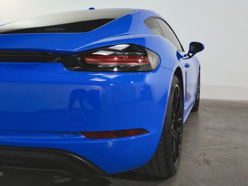 Used 2022 Porsche 718 Cayman S image 47