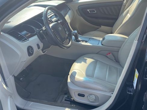 Used 2012 Ford Taurus SEL FWD image 11
