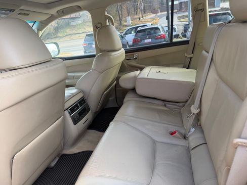 Used 2009 Lexus LX 570 image 12