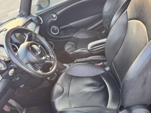 Used 2013 MINI Cooper Convertible FWD image 37