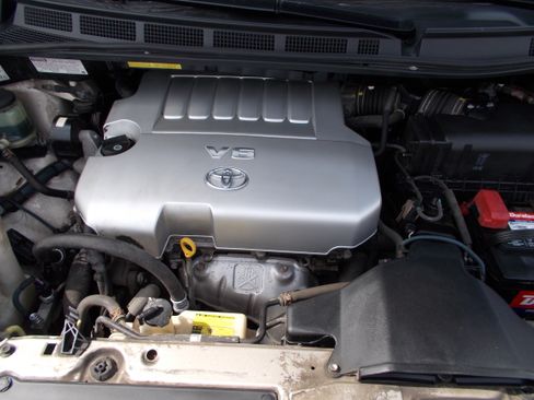 Used 2009 Toyota Sienna image 11