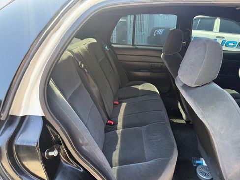 Used 2011 Ford Crown Victoria Police Interceptor RWD image 24
