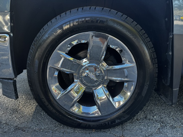 Used 2014 Chevrolet Silverado 1500 4x4 Crew Cab LTZ image 34