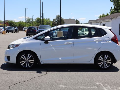 Used 2017 Honda Fit EX image 5