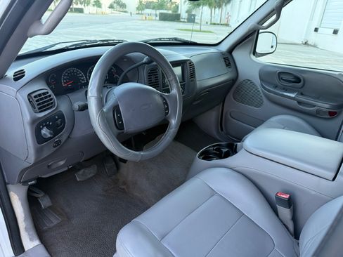 Used 2001 Ford F150 image 8