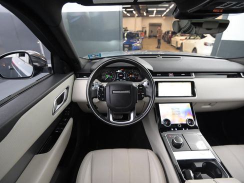 Used 2020 Land Rover Range Rover Velar R-Dynamic S image 26
