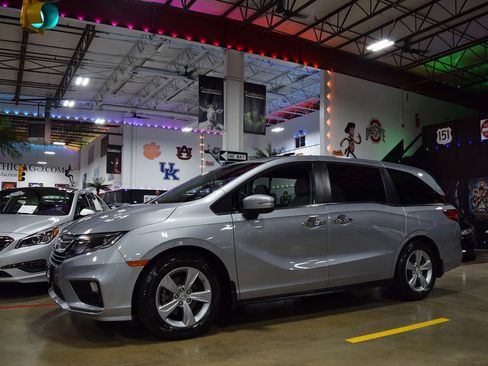 Used 2018 Honda Odyssey EX-L image 3