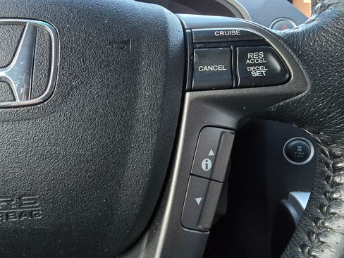 Used 2011 Honda Pilot EX-L image 13