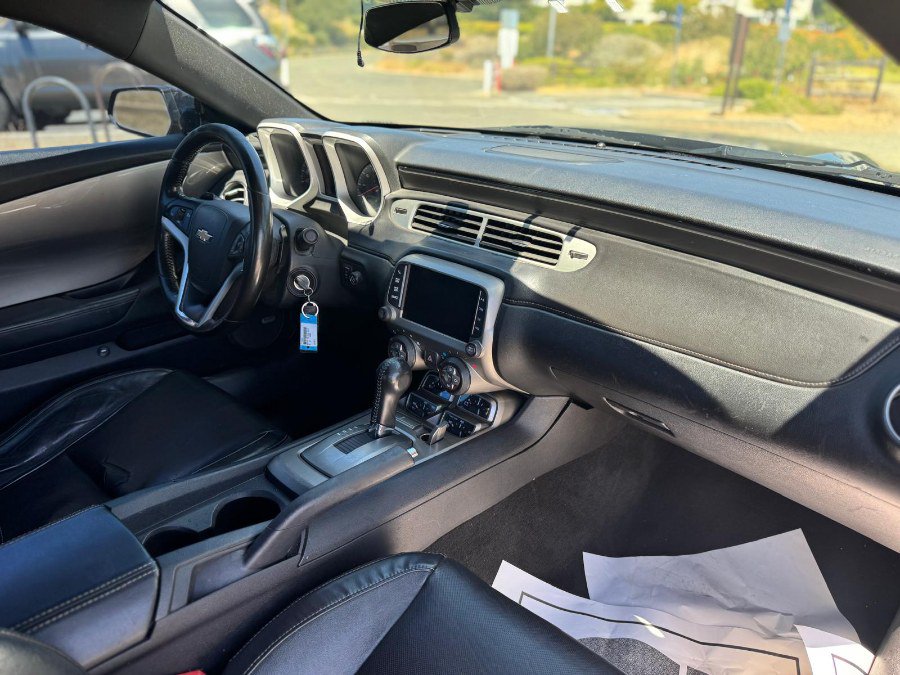 Used 2014 Chevrolet Camaro LT RWD image 16