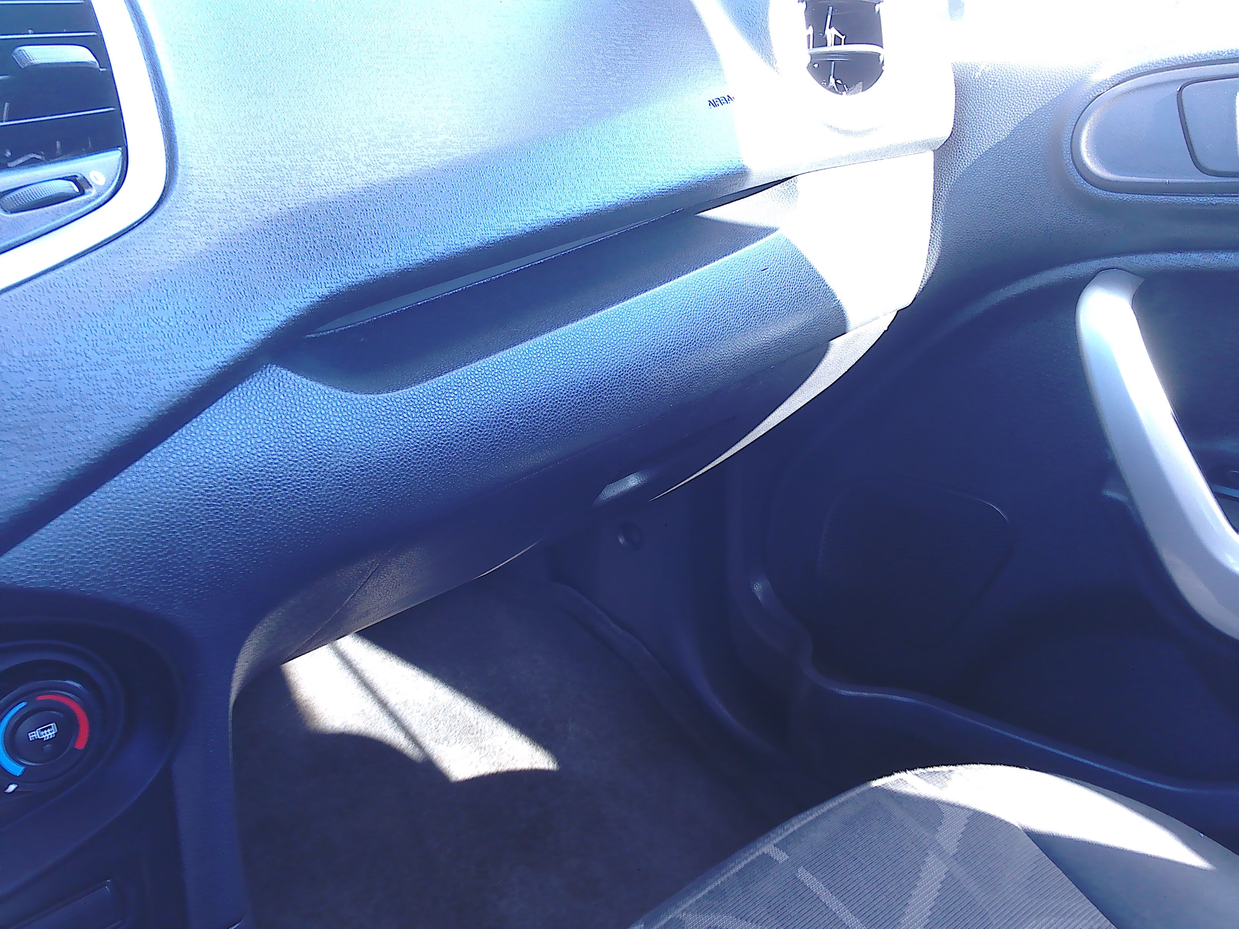 Used 2012 Ford Fiesta SEL Sedan FWD image 16