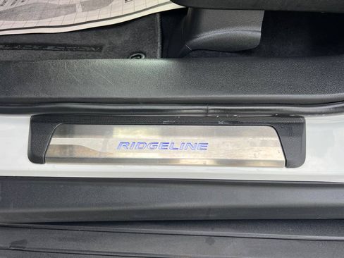 Used 2021 Honda Ridgeline AWD Black Edition image 20