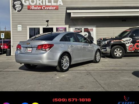 Used 2011 Chevrolet Cruze Eco image 7