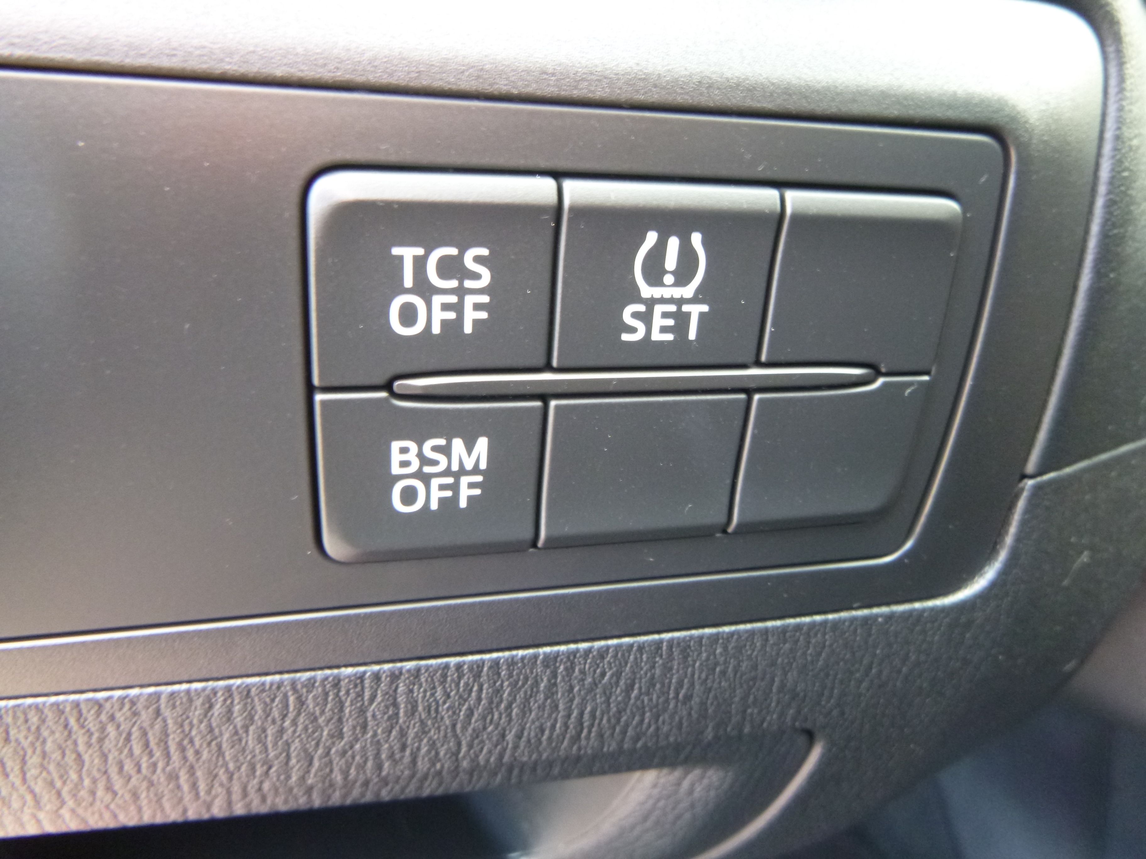 Used 2015 MAZDA CX-5 AWD Touring image 23