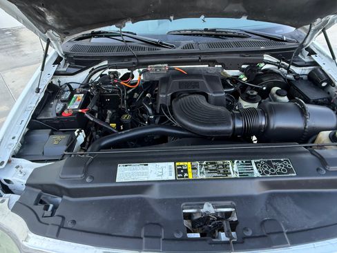 Used 2001 Ford F150 image 21