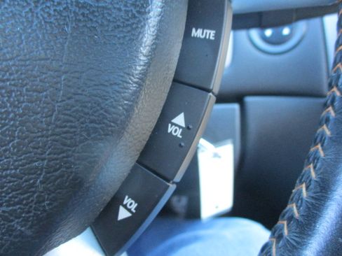 Used 2006 Pontiac GTO image 29