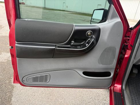 Used 2010 Ford Ranger XLT image 71