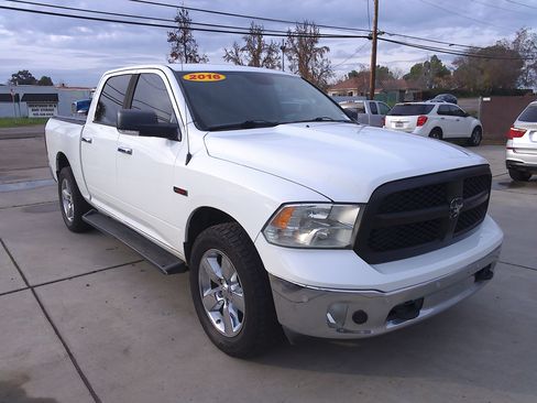 Used 2016 RAM 1500 Big Horn image 1