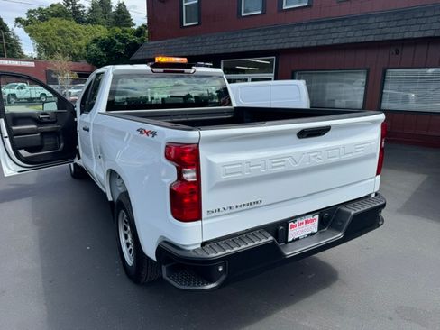 Used 2023 Chevrolet Silverado 1500 4x4 Double Cab W/T image 23