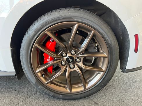 Used 2025 Ford Mustang GT Premium RWD image 20