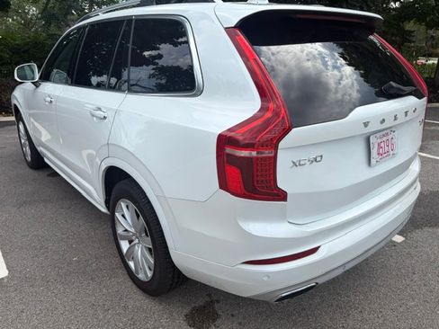 Used 2017 Volvo XC90 AWD T6 Momentum image 5