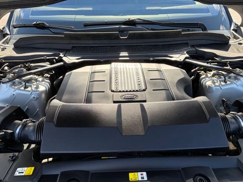 Used 2016 Land Rover Range Rover Sport HSE image 16