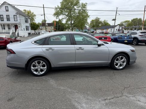 Used 2023 Honda Accord LX image 24