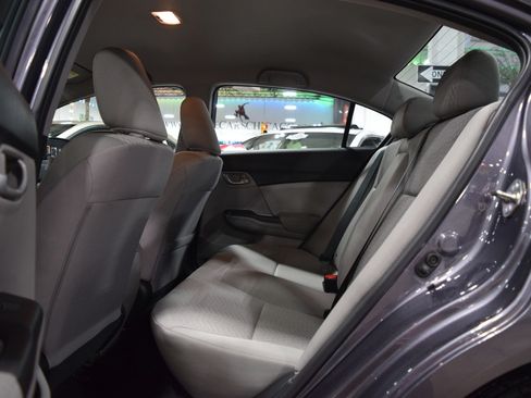Used 2014 Honda Civic LX image 18