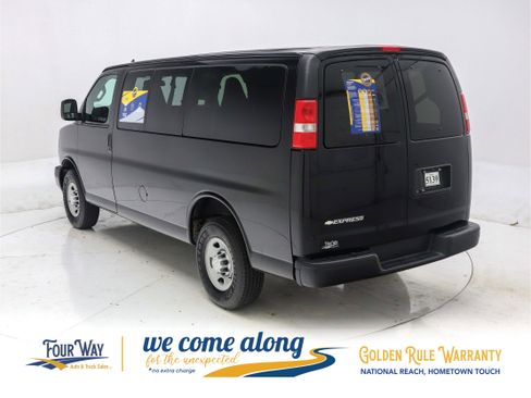 Used 2017 Chevrolet Express 2500 LS Passenger RWD image 6