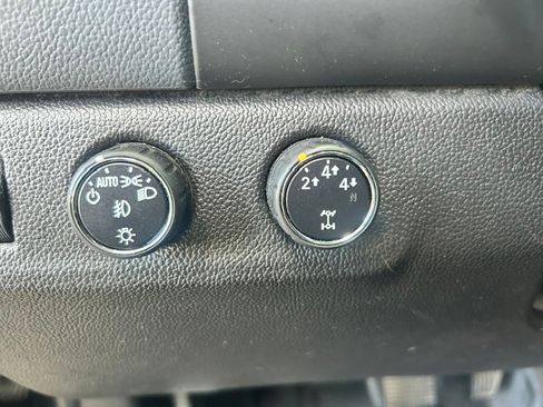 Used 2016 Chevrolet Colorado 4x4 Crew Cab Z71 image 12