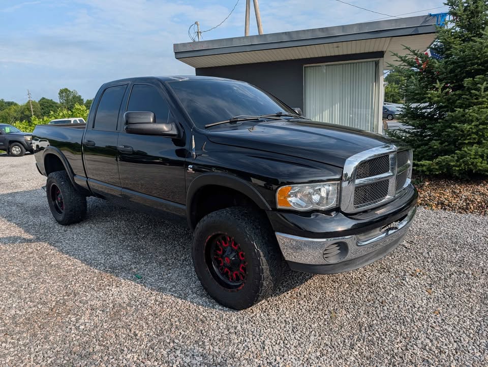 Used 2004 Dodge Ram 2500 Truck 4x4 Quad Cab image 2