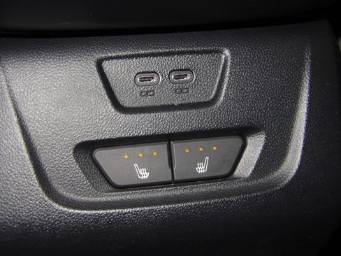 Used 2024 Chevrolet Blazer EV RS RWD image 24