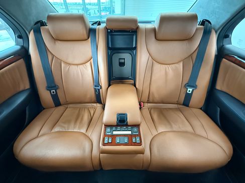 Used 2004 Lexus LS 430 image 35