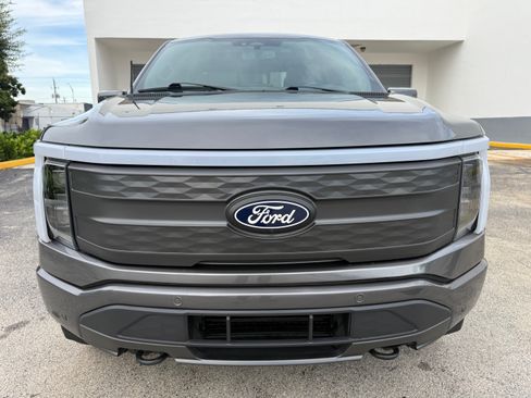Used 2024 Ford F150 Lightning 4x4 SuperCrew Lariat image 14
