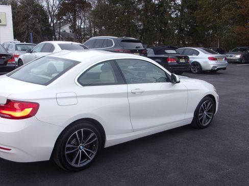 Used 2019 BMW 230i image 7