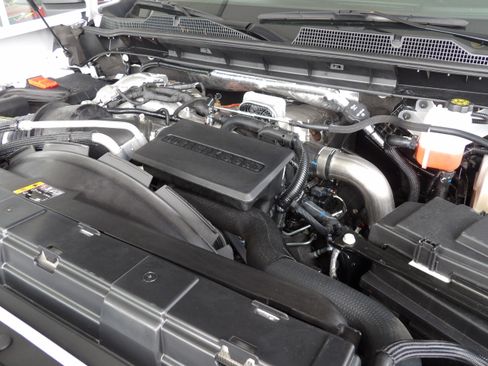 Used 2025 Chevrolet Silverado 2500 4x4 Crew Cab LT image 21