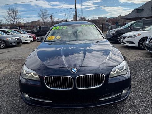 Used 2013 BMW 528i xDrive AWD/4WD image 1