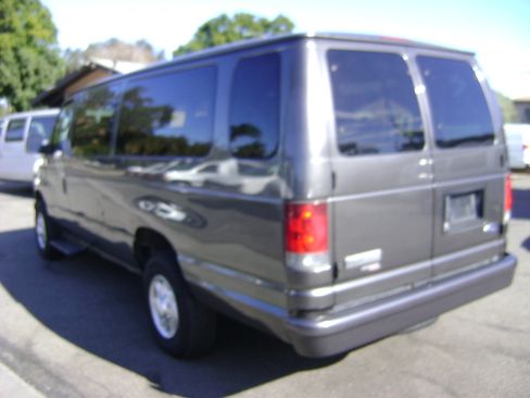 Used 2007 Ford E-350 and Econoline 350 image 7
