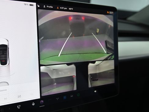 Used 2021 Tesla Model Y Performance image 29