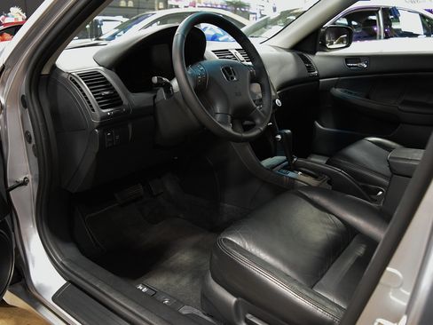 Used 2004 Honda Accord EX-L V6 Sedan image 17