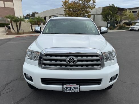 Used 2011 Toyota Sequoia Limited image 10