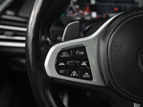 Used 2021 BMW X6 M50i image 32