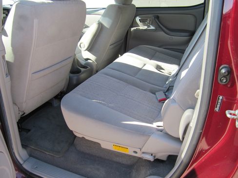 Used 2006 Toyota Tundra Darrell Waltrip Edition image 13