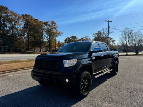 Used 2016 Toyota Tundra Platinum image 2