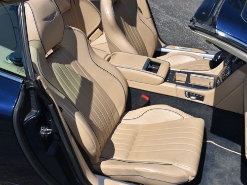Used 2016 Aston Martin DB9 GT Volante RWD image 34