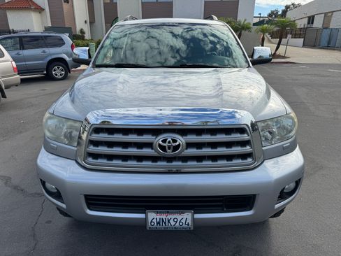 Used 2012 Toyota Sequoia Platinum image 11