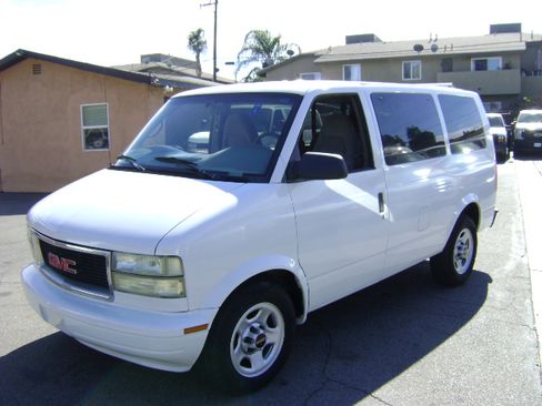 Used 2003 GMC Safari image 3