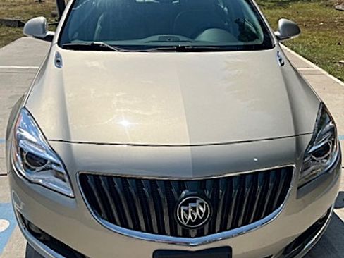 Used 2016 Buick Regal Leather image 15