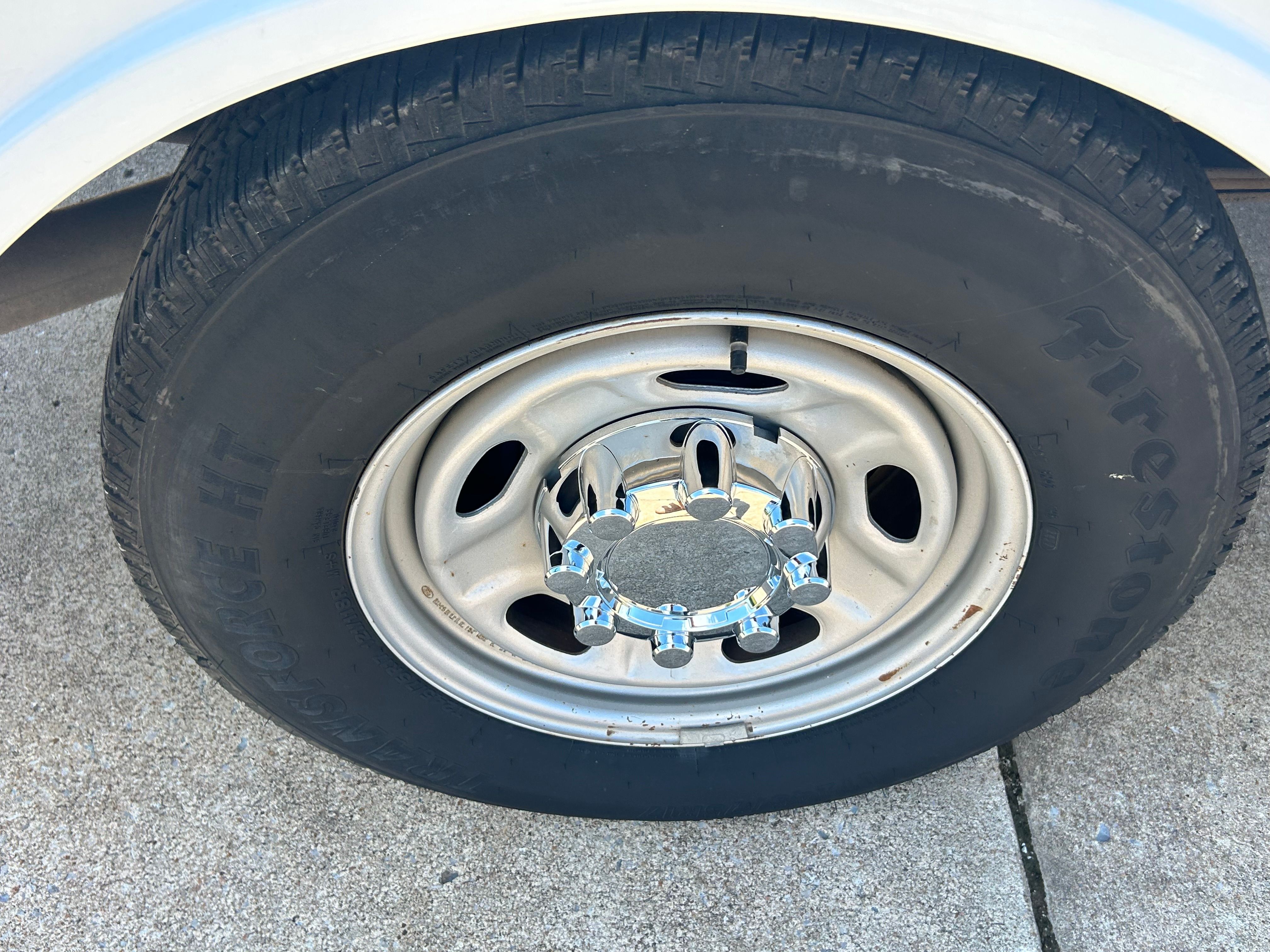 Used 2013 Ford F350 RWD image 27