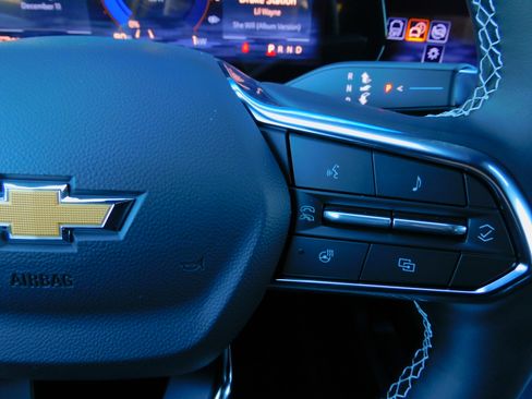 New 2026 Chevrolet Equinox EV LT image 30